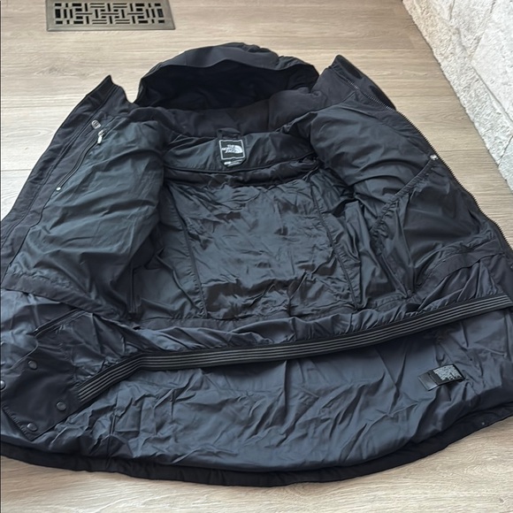 Women's The North Face Black Down Coat Sz S - Picture 5 of 7